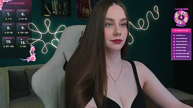 Snapshot of katie_taylorr chatting on July 6, 2026, 10:01 pm katie taylorr online show from July 6, 2026, 10:01 pm