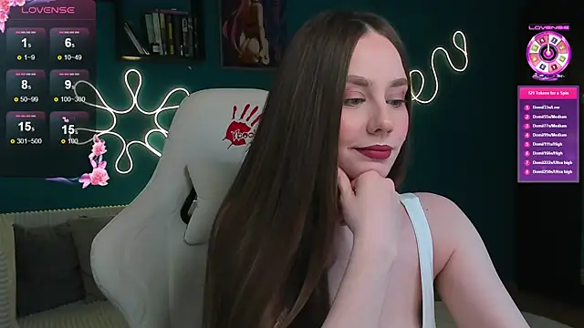 Snapshot of katie_taylorr chatting on August 3, 2026, 11:08 pm katie taylorr online show from August 3, 2026, 11:08 pm