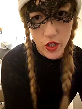 Hexe12346 online show from December 21, 2025, 8:10 am