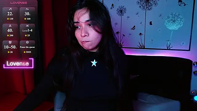 Snapshot of Lune_Claire chatting on January 15, 2026, 12:15 am Lune Claire online show from January 15, 2026, 12:15 am