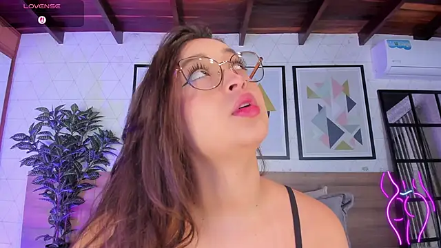 MiaKay1 online show from January 15, 2026, 3:33 am