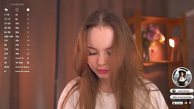 Snapshot of Miss_miracle chatting on September 27, 2025, 4:34 pm Miss miracle online show from September 27, 2025, 4:34 pm