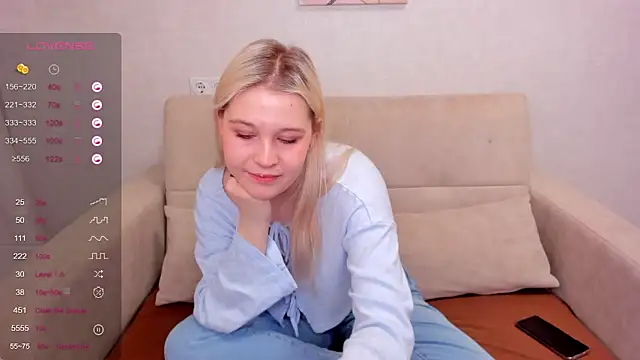 Colleen Blake online show from January 5, 2025, 1:03 am