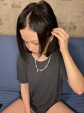 lalallalalaa- online show from November 9, 2025, 2:26 pm