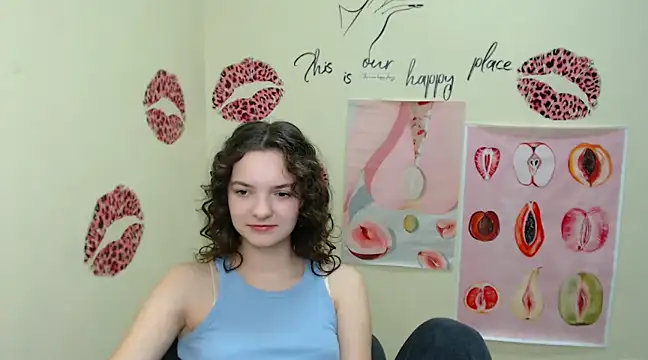  SusieSu  online show from December 15, 2024, 4:26 pm