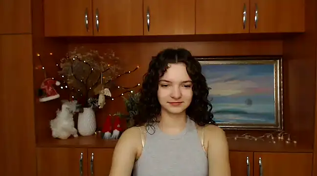  SusieSu  online show from December 21, 2024, 7:24 am