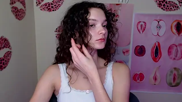  SusieSu  online show from October 19, 2025, 6:52 pm