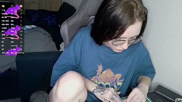 Snapshot of crashtest_13 chatting on December 21, 2024, 5:58 am crashtest 13 online show from December 21, 2024, 5:58 am