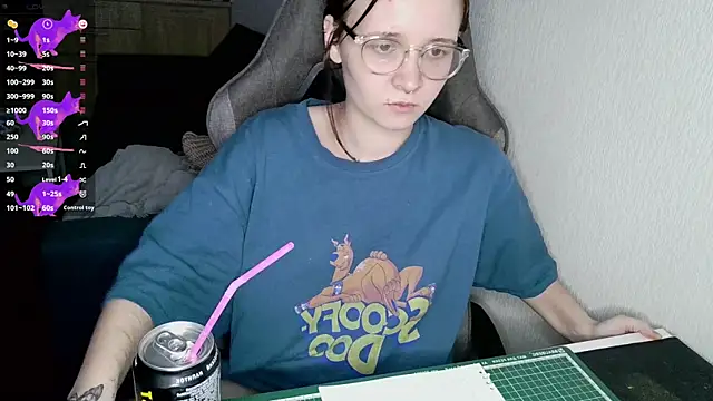 Snapshot of crashtest_13 chatting on December 26, 2024, 1:54 pm crashtest 13 online show from December 26, 2024, 1:54 pm