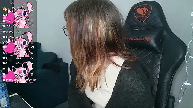 Snapshot of crashtest_13 chatting on February 28, 2025, 12:31 pm crashtest 13 online show from February 28, 2025, 12:31 pm