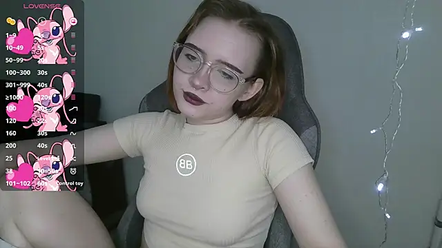 Snapshot of crashtest_13 chatting on March 16, 2025, 7:37 am crashtest 13 online show from March 16, 2025, 7:37 am