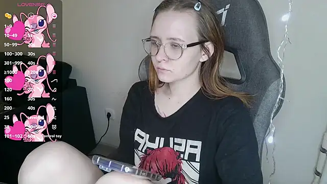 Snapshot of crashtest_13 chatting on March 20, 2025, 8:08 pm crashtest 13 online show from March 20, 2025, 8:08 pm