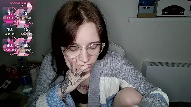 Snapshot of crashtest_13 chatting on September 25, 2025, 5:16 pm crashtest 13 online show from September 25, 2025, 5:16 pm