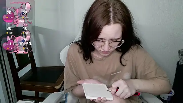 Snapshot of crashtest_13 chatting on October 3, 2025, 11:51 am crashtest 13 online show from October 3, 2025, 11:51 am