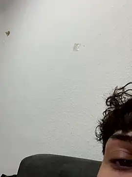 Snapshot of latinoturke chatting on January 14, 2026, 5:02 am latinoturke online show from January 14, 2026, 5:02 am