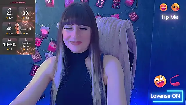 Snapshot of Violla_My chatting on May 3, 2026, 7:14 am Violla My online show from May 3, 2026, 7:14 am
