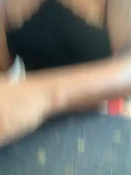 Gabrielleof online show from October 31, 2025, 1:01 pm