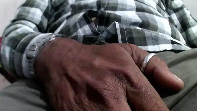 GO LALA online show from December 9, 2024, 8:33 am