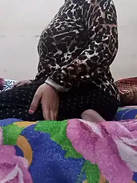 Anamika Kapoor online show from December 22, 2024, 3:55 pm