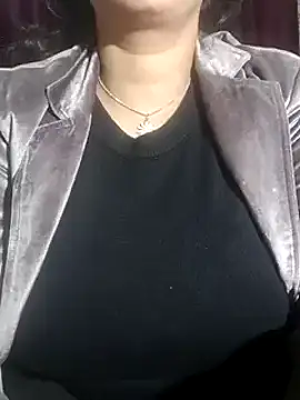 Anamika Kapoor online show from February 11, 2025, 11:12 pm