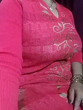 Anamika Kapoor online show from March 8, 2025, 8:25 pm