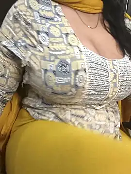 Anamika Kapoor online show from September 11, 2025, 1:55 pm