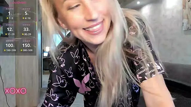 lady Nati online show from September 29, 2025, 1:38 pm