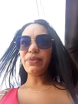 Sara-77 online show from December 4, 2024, 2:37 pm