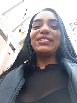 Sara-77 online show from December 27, 2024, 6:31 pm