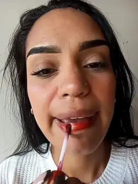 Sara-77 online show from December 29, 2024, 7:32 pm