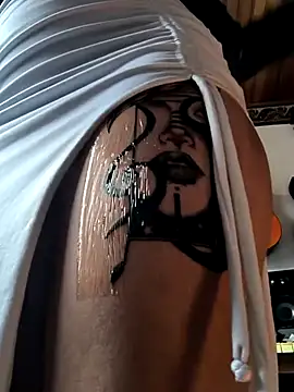 Lila Desiree online show from March 15, 2025, 8:43 pm