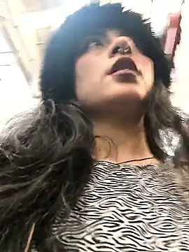 Lila Desiree online show from November 2, 2025, 8:22 pm