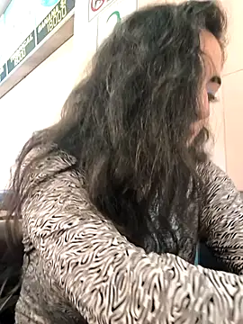 Lila Desiree online show from November 20, 2025, 10:09 pm