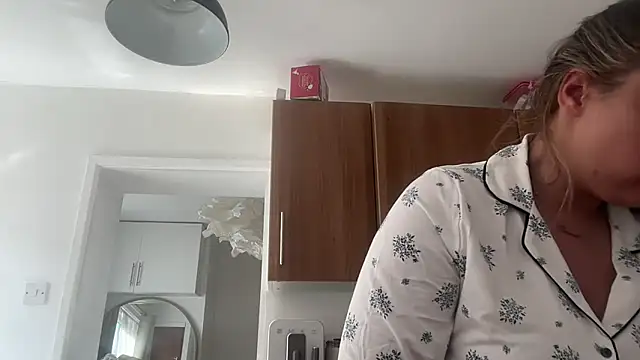 maisiesmithx online show from September 23, 2025, 12:08 pm