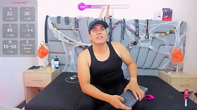 Vale n Matt online show from October 19, 2025, 3:40 am