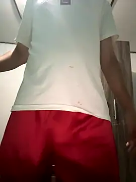 Snapshot of Erick-90 chatting on October 20, 2025, 12:44 am Erick-90 online show from October 20, 2025, 12:44 am