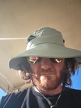 Csirhc online show from March 8, 2026, 3:16 pm