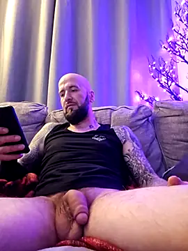 Beardedtattood online show from January 12, 2025, 2:24 am