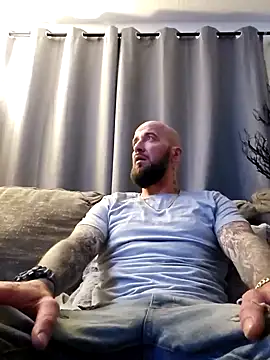 Beardedtattood online show from January 16, 2025, 11:37 pm