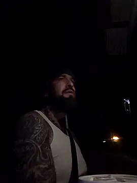 Beardedtattood online show from November 10, 2025, 6:45 am