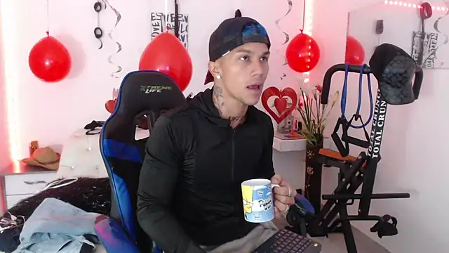 Leonard Price online show from February 13, 2025, 5:26 am