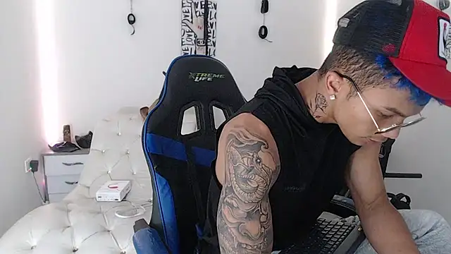 Leonard Price online show from March 4, 2025, 8:57 am