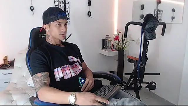 Leonard Price online show from March 7, 2025, 1:42 am