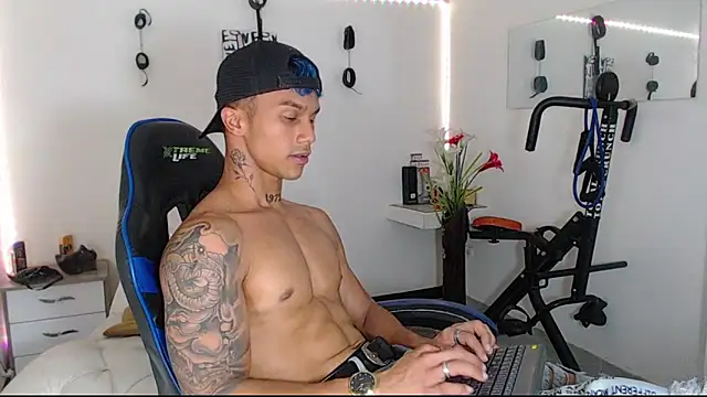 Leonard Price online show from March 19, 2025, 6:12 pm