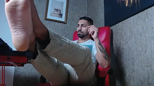 NigelBoydXXX online show from December 1, 2024, 10:10 pm