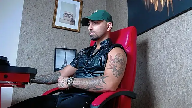 NigelBoydXXX online show from December 5, 2024, 6:44 pm