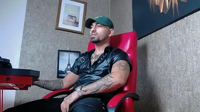 NigelBoydXXX online show from December 5, 2024, 9:50 pm