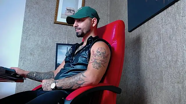 NigelBoydXXX online show from January 9, 2025, 6:47 pm