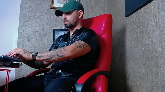 NigelBoydXXX online show from January 23, 2025, 10:44 pm