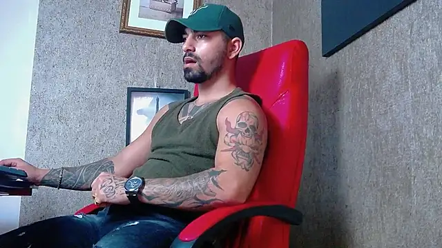 NigelBoydXXX online show from February 7, 2025, 1:53 pm
